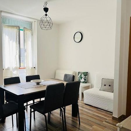 フェルティリアNina'S Houseアパートメント エクステリア 写真